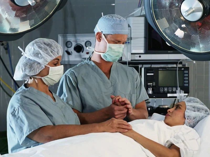 Vertrauen Sie den Experten: Brustvergrößerung mit Implantaten in Bochum